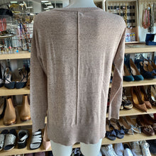 Load image into Gallery viewer, IZOD sweater M