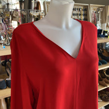 Load image into Gallery viewer, Zara v-neck flowy top NWT L