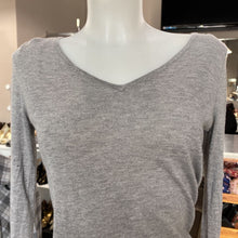 Load image into Gallery viewer, Lululemon thin sweater XS
