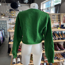 Load image into Gallery viewer, TNA Cozy Fleece Perfect cropped crewneck M