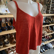 Load image into Gallery viewer, Banana Republic (outlet) knit tank top XS