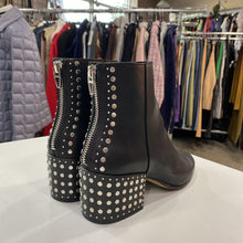 Load image into Gallery viewer, Dolce Vita stud detail boots 9.5