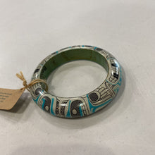 Load image into Gallery viewer, Native wooden bangle