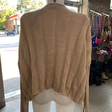 Load image into Gallery viewer, Zara oversized cropped sweater S