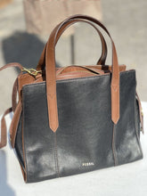 Load image into Gallery viewer, Fossil pebbled crossbody