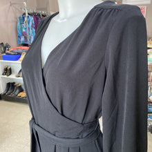 Load image into Gallery viewer, Gap flowy wide leg jumpsuit 6