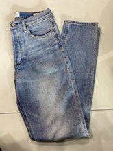 Load image into Gallery viewer, denim forum Yoko High Rise Slim jeans 30