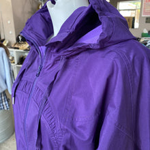 Load image into Gallery viewer, Lululemon outdoor jacket 8