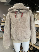 Load image into Gallery viewer, Lululemon teddy jacket 12