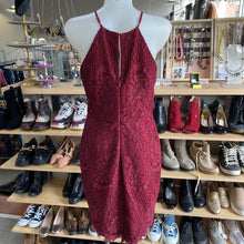 Load image into Gallery viewer, Adelyn Rae lace dress M