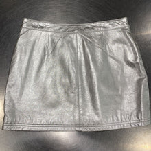 Load image into Gallery viewer, Wilsons Leather lined mini skirt 10
