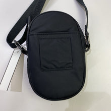 Load image into Gallery viewer, Lululemon Canada phone bag