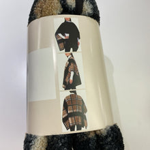 Load image into Gallery viewer, Nicole Miller Reversible Wrap NWT O/S