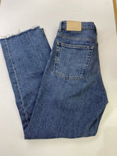 Load image into Gallery viewer, Everlane wide leg jeans 27L