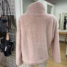 Load image into Gallery viewer, Tommy Hilfiger fuzzy sweater M