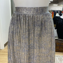 Load image into Gallery viewer, 98 Metallic skirt M NWT