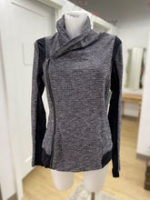 Load image into Gallery viewer, Lululemon off side zip up 10