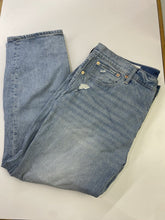 Load image into Gallery viewer, Gap Cheeky Straight High Rise Jeans 18