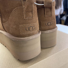 Load image into Gallery viewer, UGG Classic Ultra Mini Platform Women 9 NWT