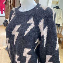 Load image into Gallery viewer, Z Supply lightning bolt print sweater M