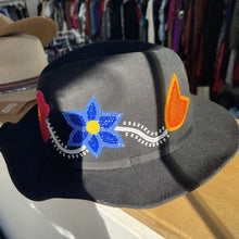 Load image into Gallery viewer, Hat Hand beaded by Metis-Cree Artist