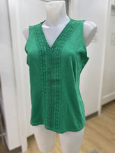 Load image into Gallery viewer, Talbots lace trim top Mp