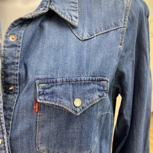 Load image into Gallery viewer, Levis denim dress M