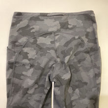 Load image into Gallery viewer, Lululemon leggings 10