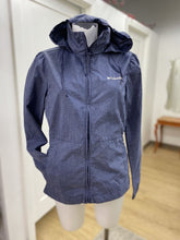 Load image into Gallery viewer, Columbia windbreaker M