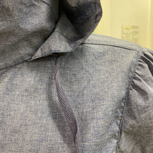Load image into Gallery viewer, Columbia windbreaker M
