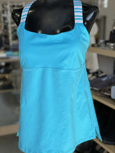 Load image into Gallery viewer, Lululemon Tank Built In Bra 12