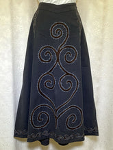 Load image into Gallery viewer, ARK cotton skirt L