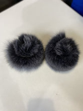 Load image into Gallery viewer, Fox fur snap cuffs
