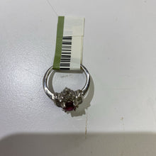 Load image into Gallery viewer, .925 ring w CZ/red stone
