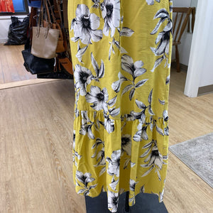 Banana Republic floral maxi dress 0