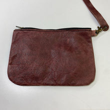 Load image into Gallery viewer, Holly Hawk leather wristlet
