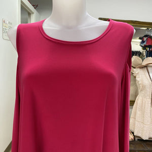 Sympli cold shoulder tunic 12