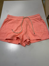 Load image into Gallery viewer, Gap Sweats shorts NWT L
