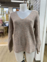 Load image into Gallery viewer, Anthropologie knit sweater S
