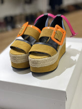Load image into Gallery viewer, Pierre Hardy platform espadrille sandals 35

