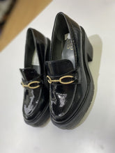 Load image into Gallery viewer, Franco Sarto lug sole loafers 5.5
