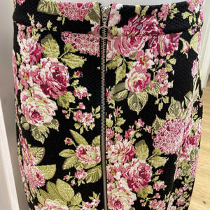 Maeve floral quilted skirt M