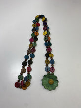 Load image into Gallery viewer, Wood pendant/beads long necklace
