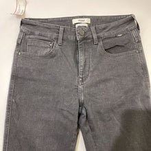 Load image into Gallery viewer, Mavi split hem jeans 26
