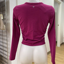 Load image into Gallery viewer, Lululemon ruched sides top 6
