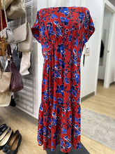 Load image into Gallery viewer, Halogen maxi dress S NWT
