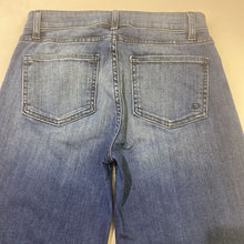 Load image into Gallery viewer, Fidelity Malibu High Waist Wide Crop jeans 26
