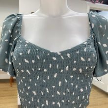 Load image into Gallery viewer, Abercrombie cropped polka dot top XS
