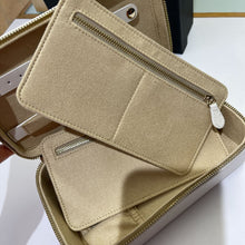 Load image into Gallery viewer, Wolf 1834 Marrakesh travel case NWT

