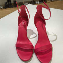 Load image into Gallery viewer, Aldo leather sandals 6
